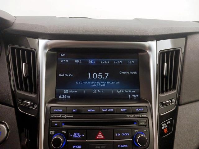 Photo of 2014 Silver Hyundai SONATA