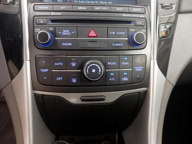 Photo of 2014 Silver Hyundai SONATA