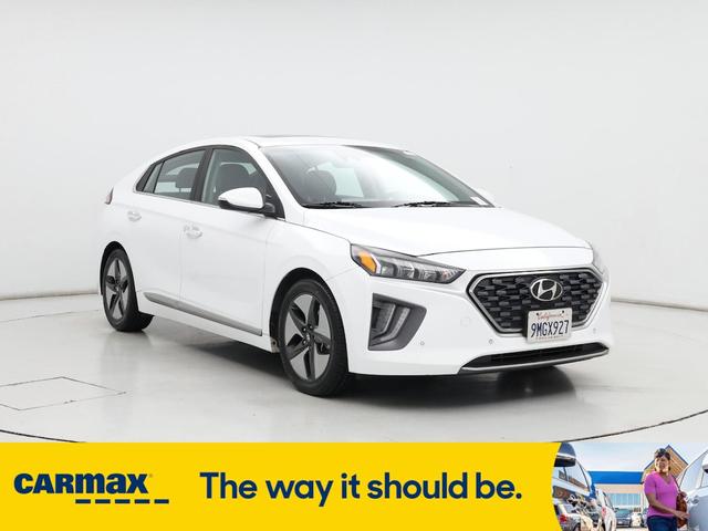 2022 Hyundai Ioniq Hybrid