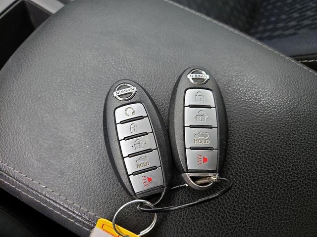 Photo of 2018 Gray Nissan Altima
