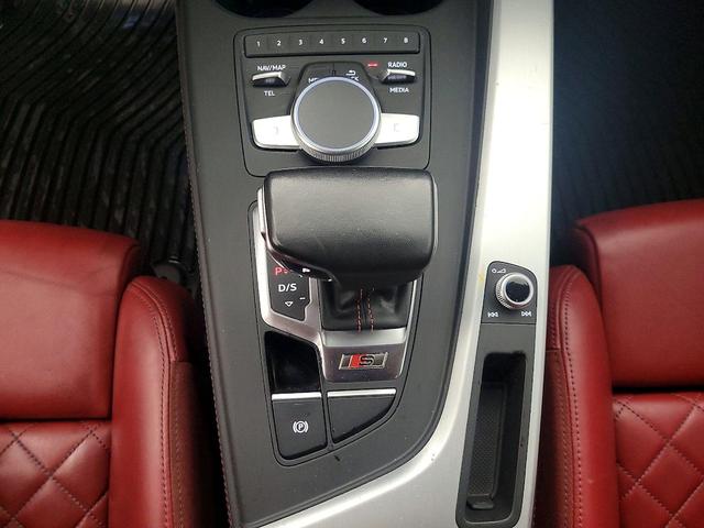 Photo of 2018 White Audi S4