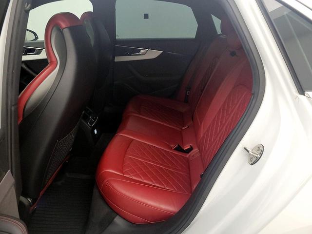 Photo of 2018 White Audi S4