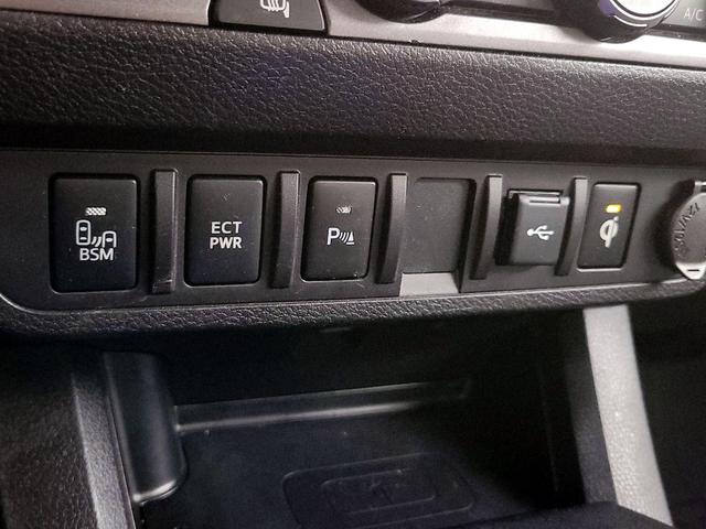 Photo of 2022 Red Toyota Tacoma
