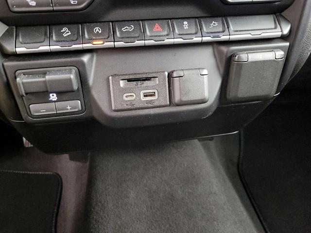 Photo of 2019 Gray Chevrolet Silverado 1500