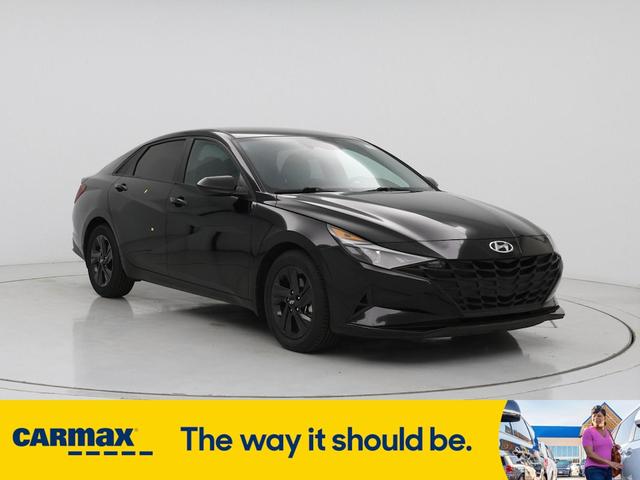 2022 Hyundai Elantra