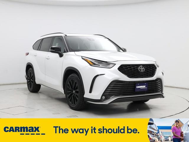 2024 Toyota Highlander