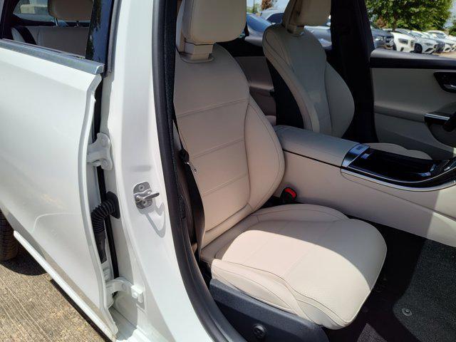 Photo of 2025 White Mercedes-Benz C-Class