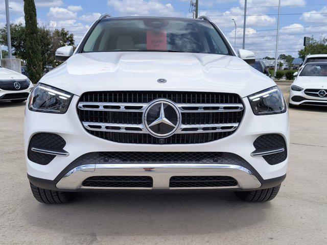 Photo of 2024 White Mercedes-Benz GLE 450