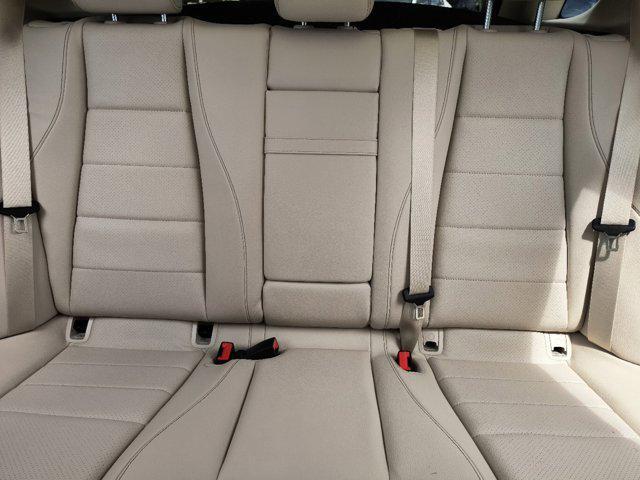 Photo of 2024 White Mercedes-Benz GLE 450