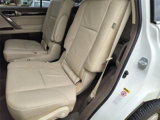 Photo of 2019 Starfire Pearl Lexus GX 460