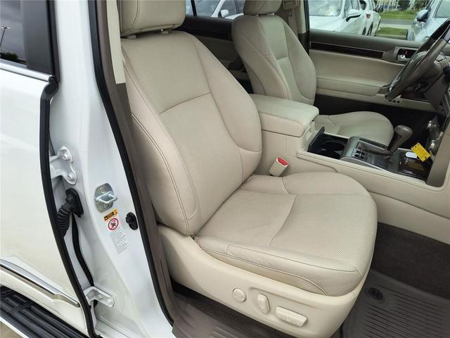 Photo of 2019 Starfire Pearl Lexus GX 460