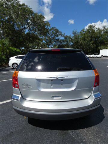Photo of 2004 Bright Silver Metallic Clearcoat Chrysler Pacifica