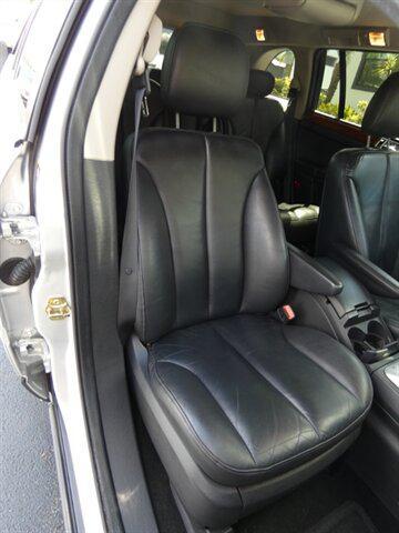 Photo of 2004 Bright Silver Metallic Clearcoat Chrysler Pacifica