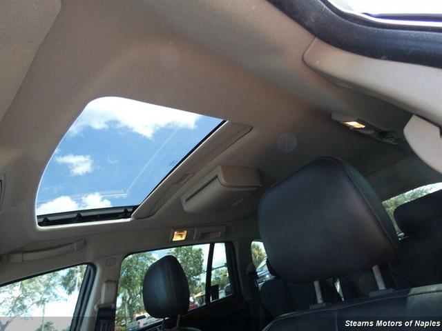 Photo of 2004 Bright Silver Metallic Clearcoat Chrysler Pacifica