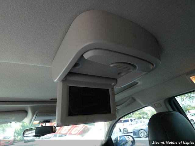 Photo of 2004 Bright Silver Metallic Clearcoat Chrysler Pacifica