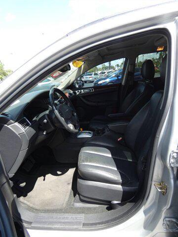 Photo of 2004 Bright Silver Metallic Clearcoat Chrysler Pacifica