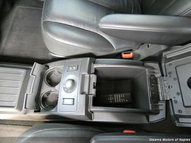 Photo of 2004 Bright Silver Metallic Clearcoat Chrysler Pacifica