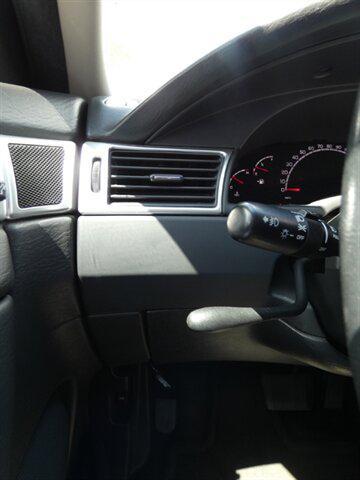 Photo of 2004 Bright Silver Metallic Clearcoat Chrysler Pacifica
