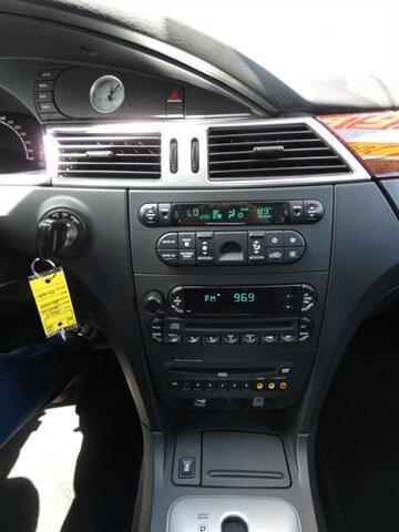 Photo of 2004 Bright Silver Metallic Clearcoat Chrysler Pacifica
