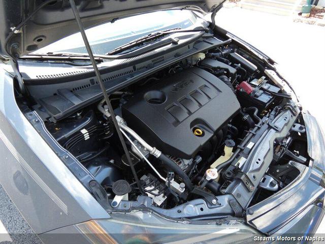 Photo of 2018 Slate Metallic Toyota Corolla