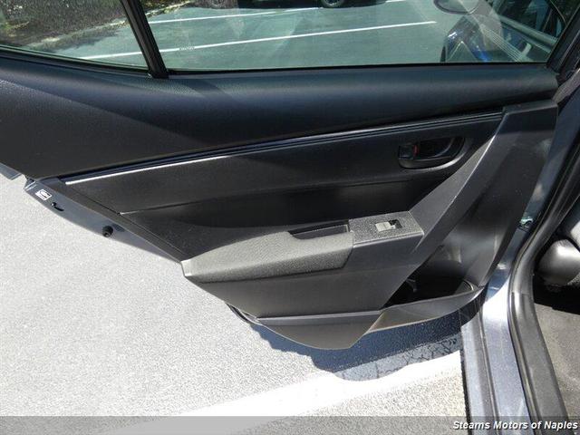 Photo of 2018 Slate Metallic Toyota Corolla