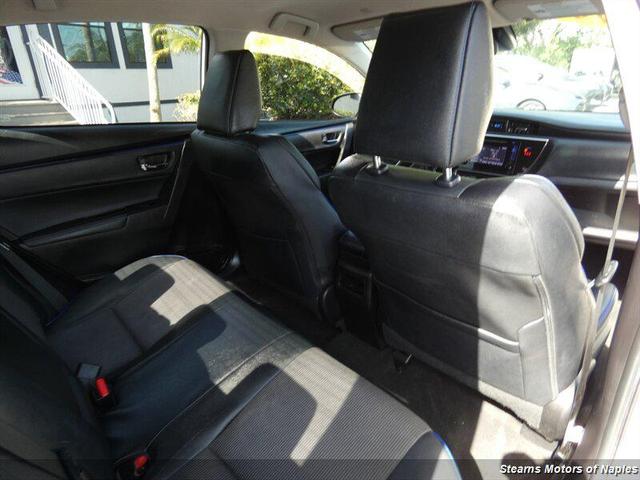 Photo of 2019 Super White Toyota Corolla