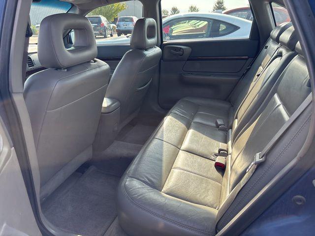 Photo of 2005 Superior Blue Metallic Chevrolet Impala