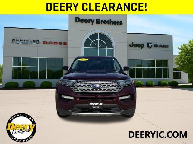 Photo of 2022 Maroon Ford Explorer