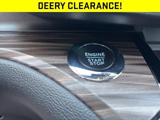 Photo of 2022 Maroon Ford Explorer
