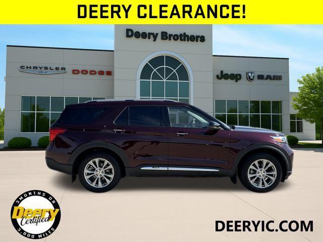 Photo of 2022 Maroon Ford Explorer