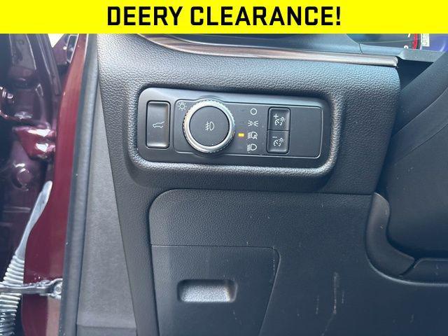 Photo of 2022 Maroon Ford Explorer