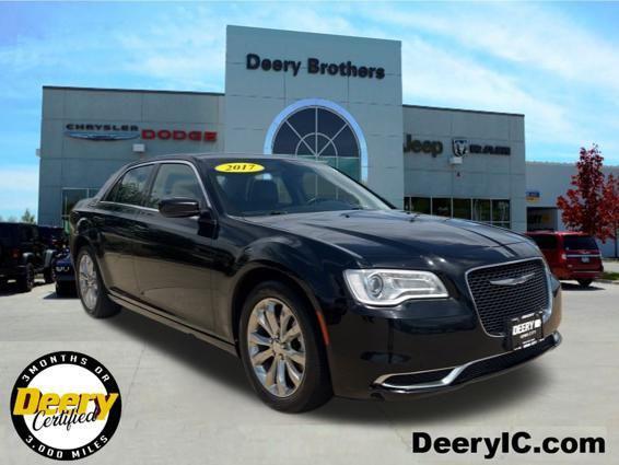 2017 Chrysler 300