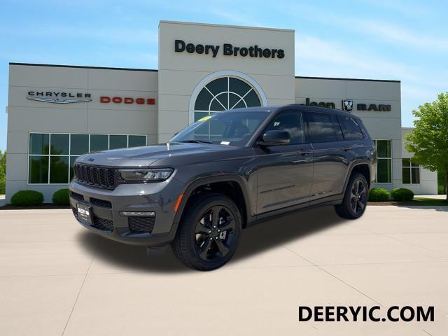 Photo of 2025 Baltic Gray Metallic Clearcoat Jeep Grand Cherokee L