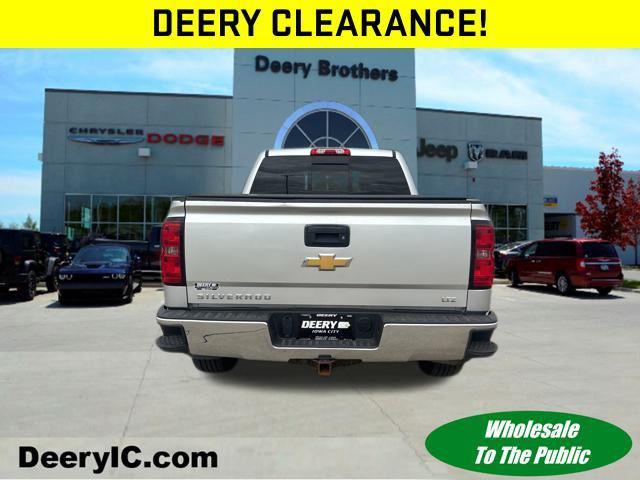 Photo of 2015 Silver Ice Metallic Chevrolet Silverado 1500