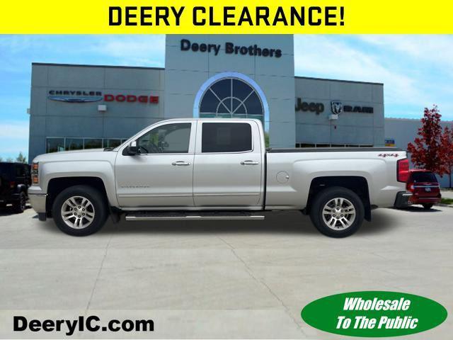 Photo of 2015 Silver Ice Metallic Chevrolet Silverado 1500