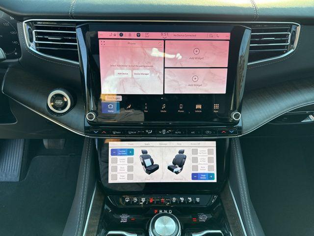 Photo of 2023 Ember Pearlcoat Jeep Grand Wagoneer
