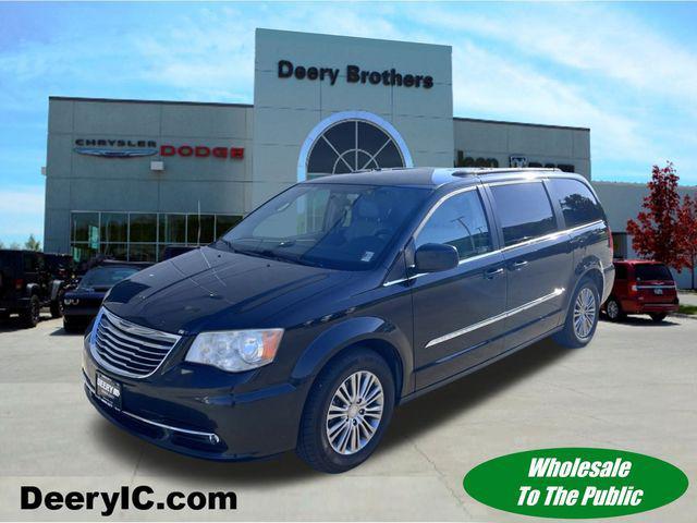 2014 Chrysler Town & Country
