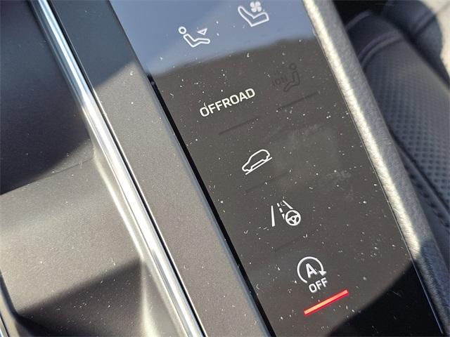 Photo of 2025 Chalk Porsche Macan