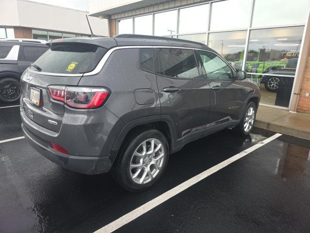 Photo of 2024 Baltic Gray Metallic Clearcoat Jeep Compass
