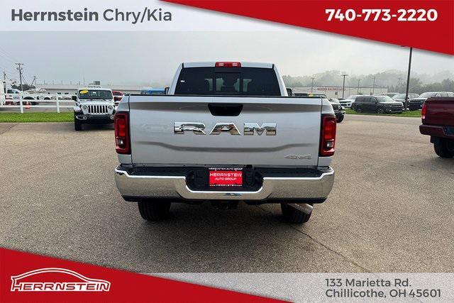 Photo of 2025 Silver Zynith RAM 2500