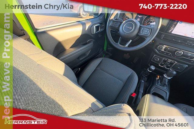 Photo of 2025 Mojito Clearcoat Jeep Wrangler