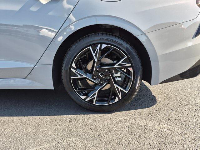 Photo of 2026 Gray Kia K5