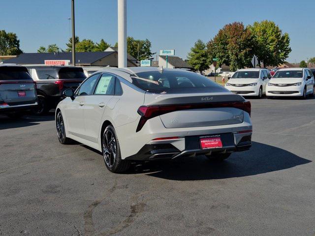 Photo of 2026 Gray Kia K5