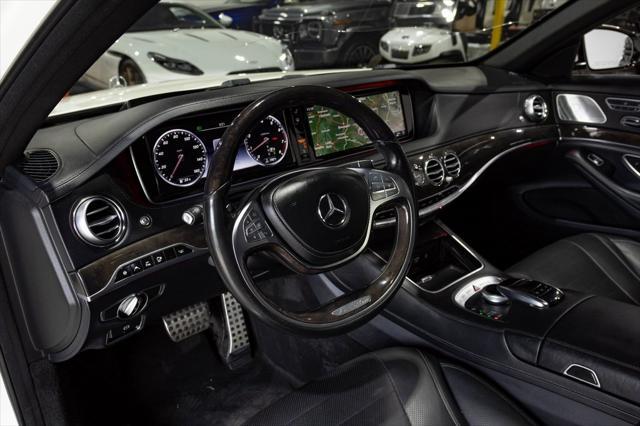 Photo of 2016 White Mercedes-Benz S-Class