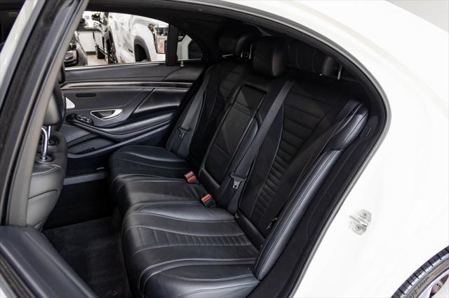Photo of 2016 White Mercedes-Benz S-Class