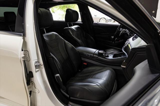 Photo of 2016 White Mercedes-Benz S-Class