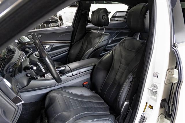 Photo of 2016 White Mercedes-Benz S-Class