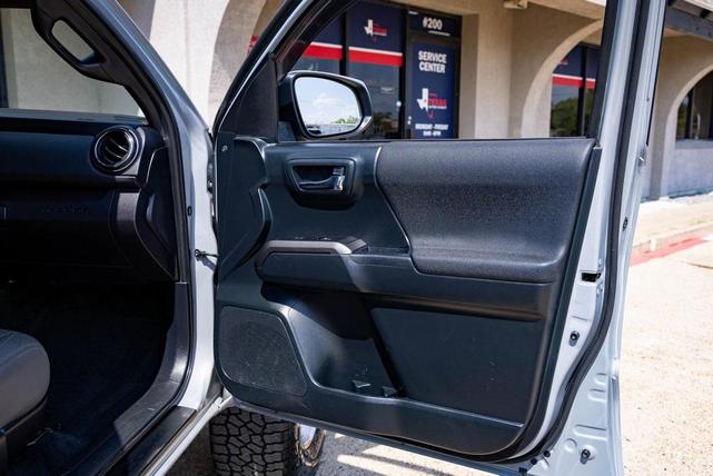 Photo of 2019 Cement Toyota Tacoma