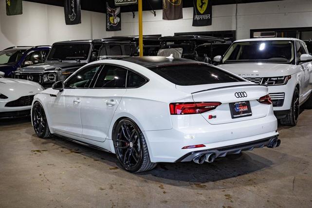 Photo of 2018 Glacier White Audi S5