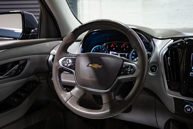 Photo of 2018 Graphite Metallic Chevrolet Traverse